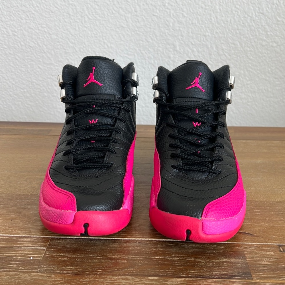 2017 Air Jordan 12 Retro GS 'Deadly Pink' size 4
